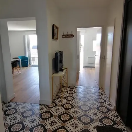 Des 2 Plages Apartment *