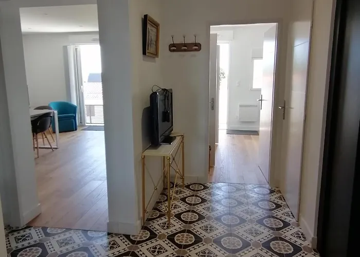 Des 2 Plages Apartment *